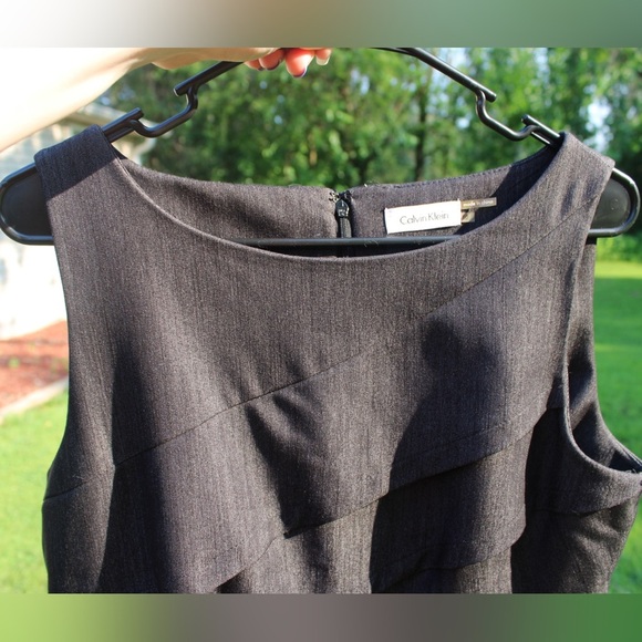 Calvin Klein Size 10 Dress - Picture 6 of 11